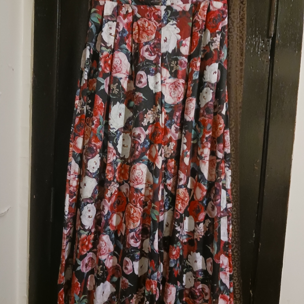 Wide leg pants